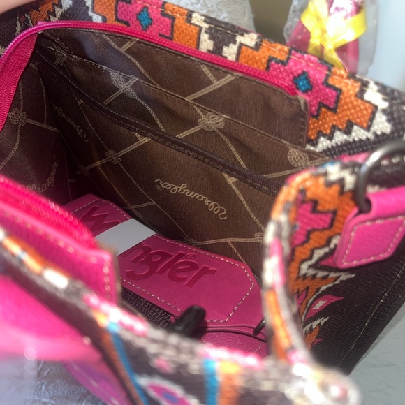 Wrangler crossbody canvas mini tote bag - Picture 3 of 6
